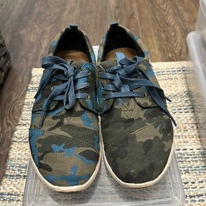 Toms Camo Sneakers